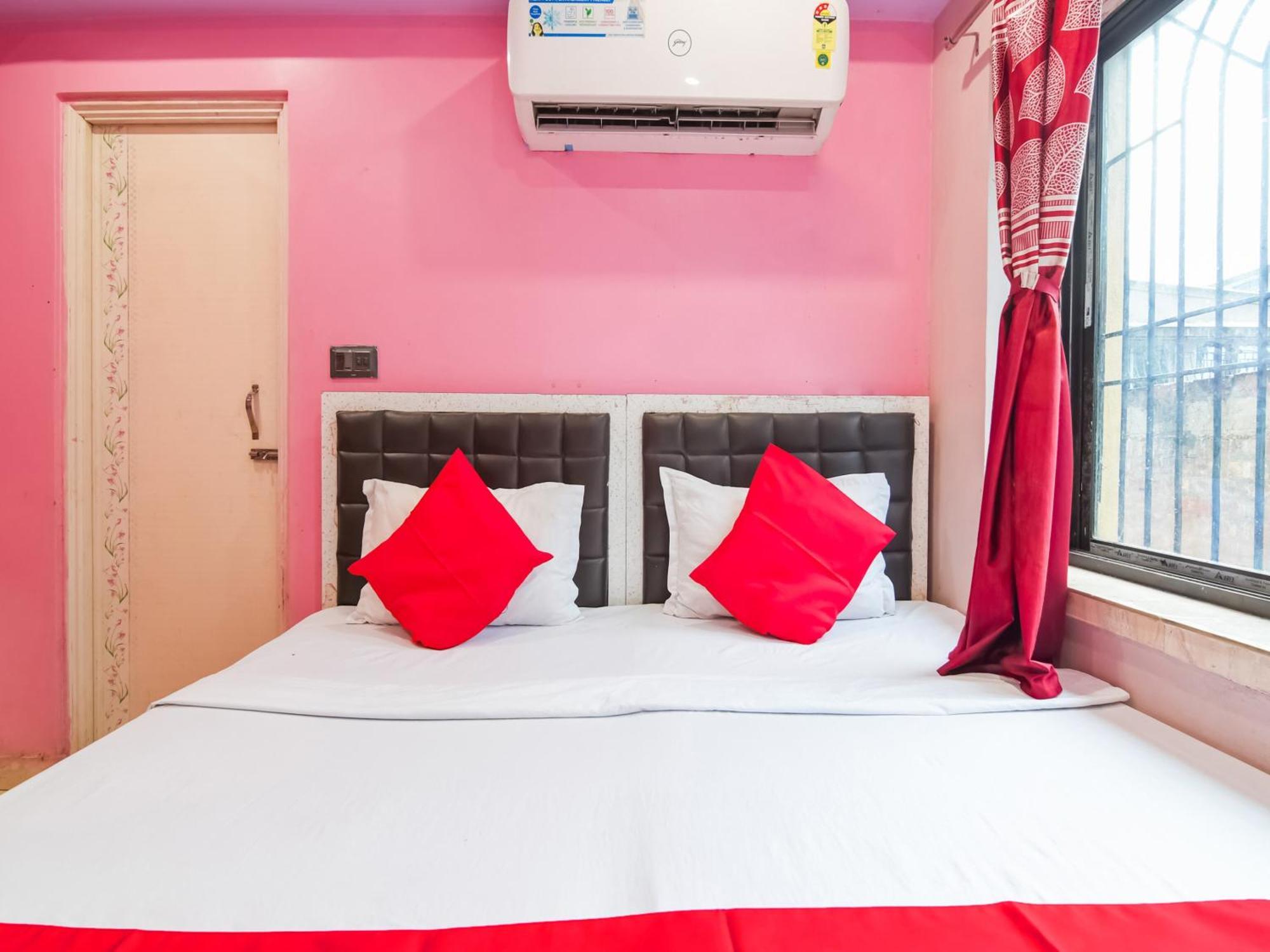 Oyo Flagship Hotel Red Velvet Hugli-Chinsurah Eksteriør billede