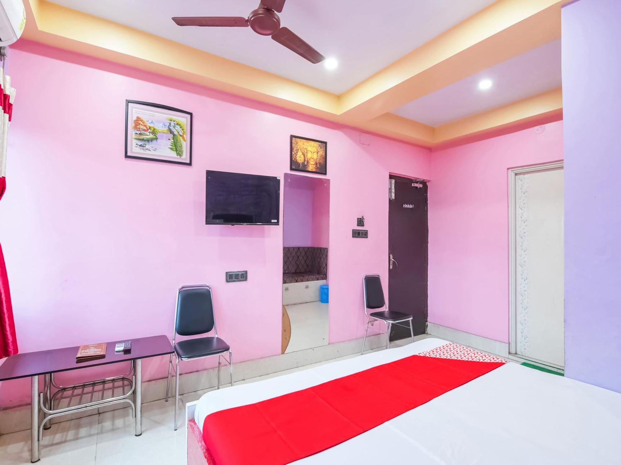 Oyo Flagship Hotel Red Velvet Hugli-Chinsurah Eksteriør billede